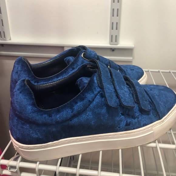 navy velvet sneakers